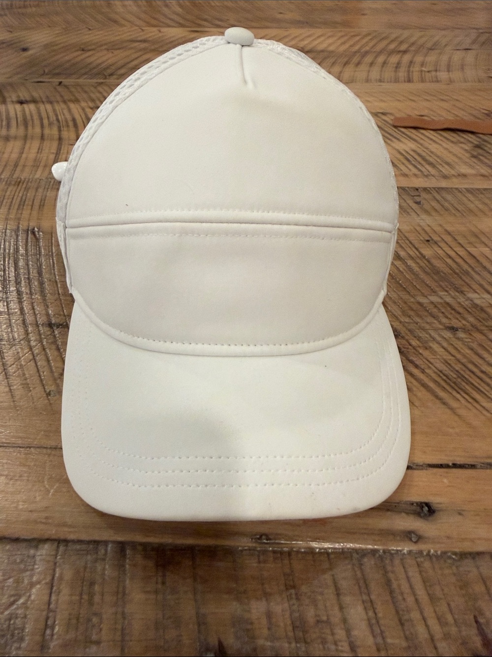 lululemon athletica White Athletic Cap with back and Interior Branding